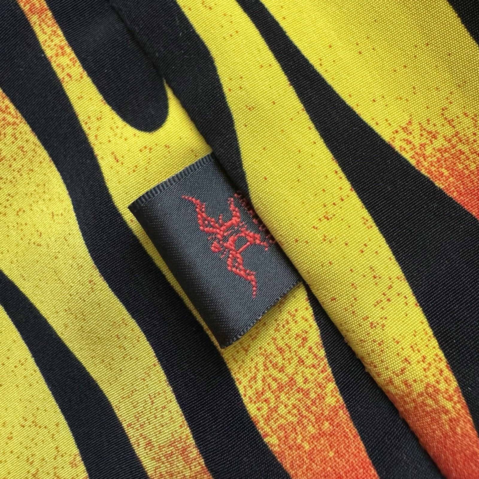 Dragonfly Flame Button Up Shirt Men’s Xl Black Red Yellow Y2k Biker Rockabilly — image 6 of 8